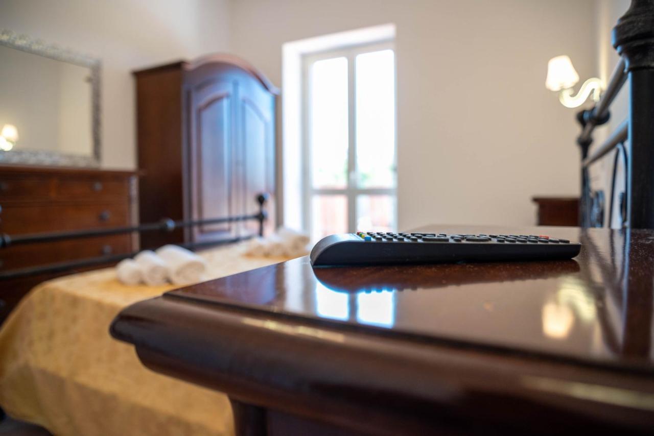 Luxury Villa Arianna Tarano Dış mekan fotoğraf