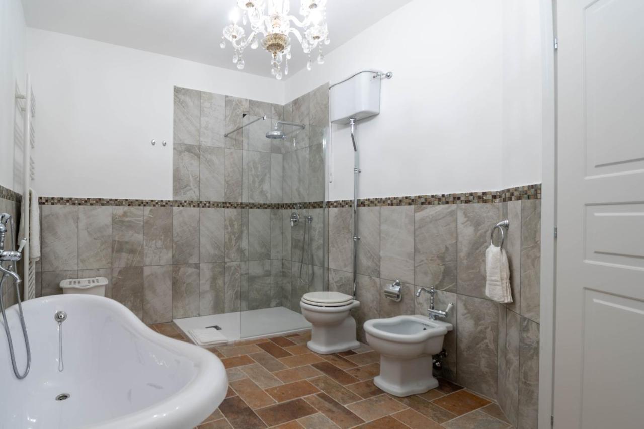 Luxury Villa Arianna Tarano Dış mekan fotoğraf