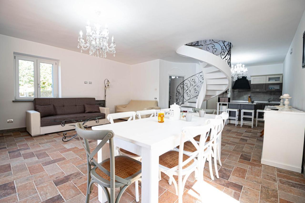 Luxury Villa Arianna Tarano Dış mekan fotoğraf